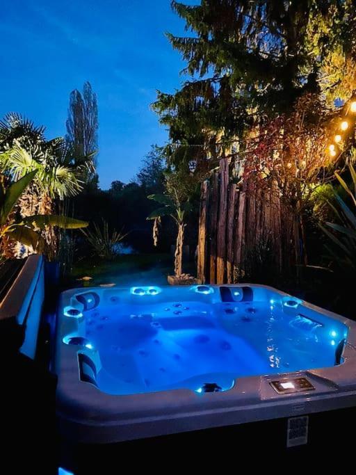 Cottage, Lodge & Spa Prouilly 外观 照片
