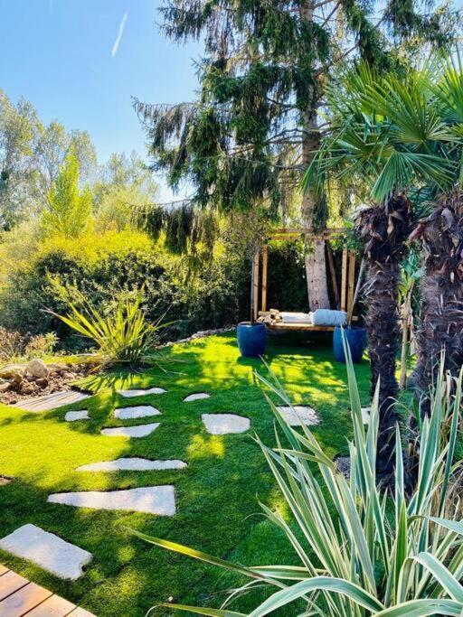 Cottage, Lodge & Spa Prouilly 外观 照片